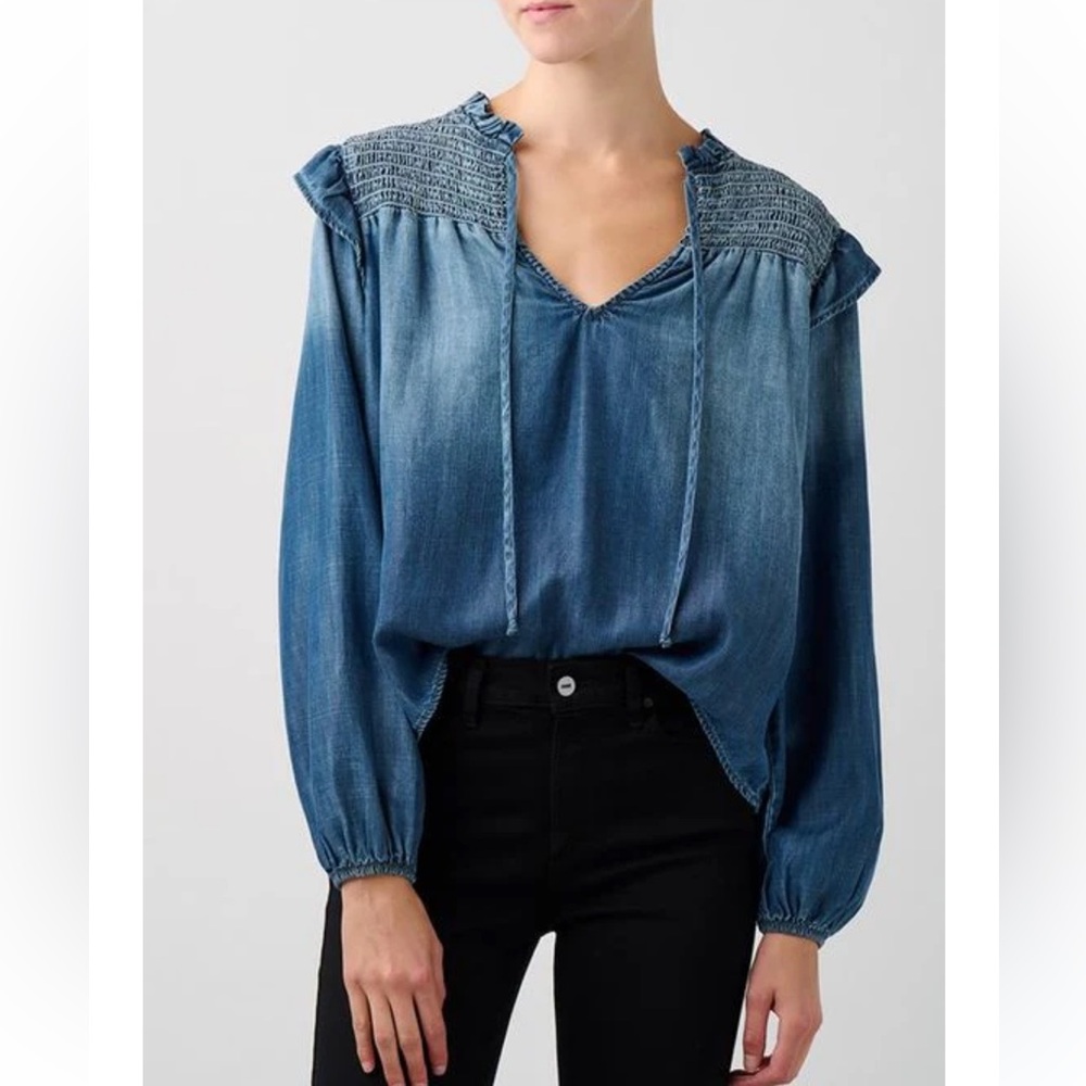 NWT Bella Dahl Smocked Ruffle Pullover Dark Ombré Wash Denim Chambray Top Size S